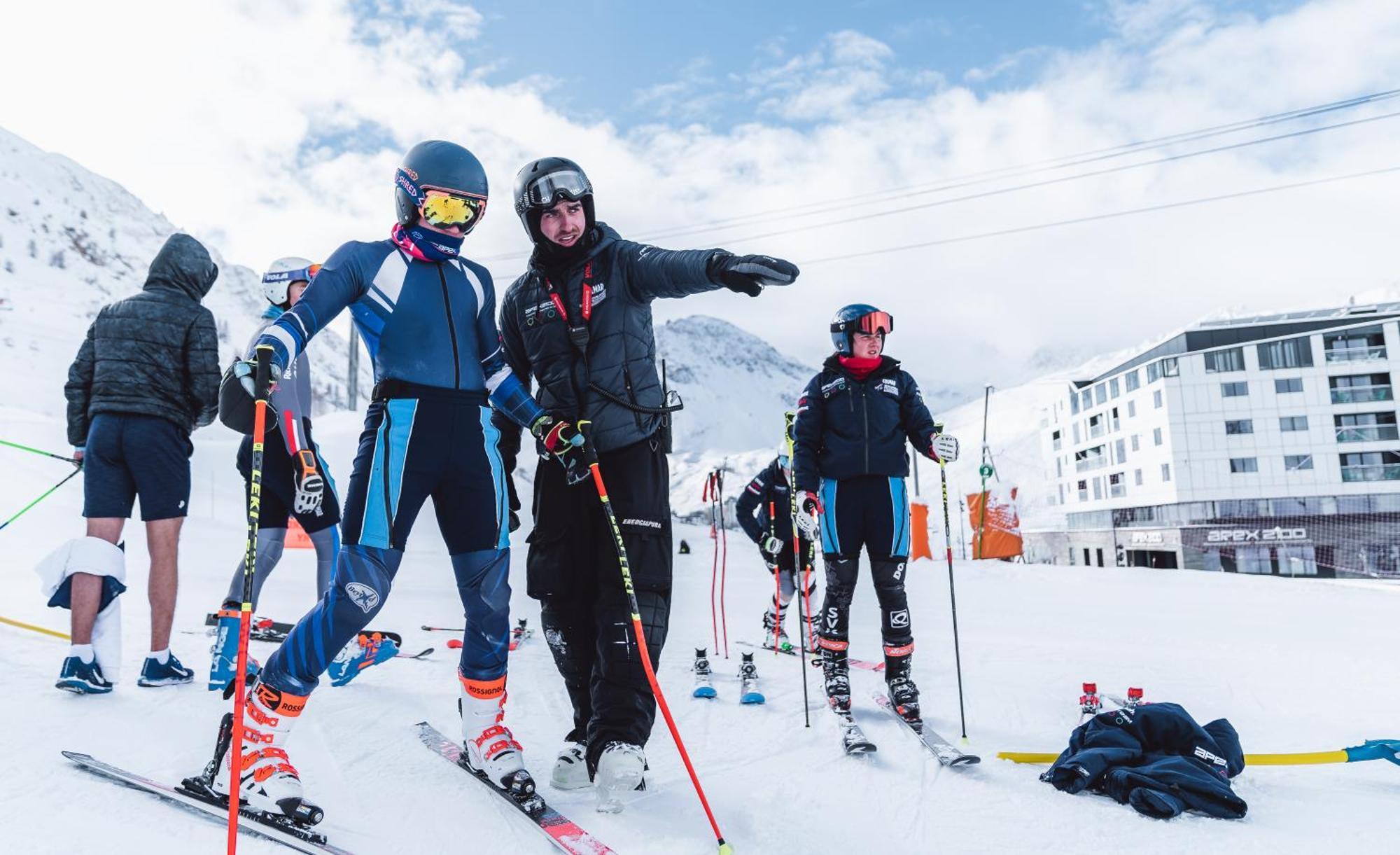 Apex2100 International Ski Academy Tignes Exterior foto